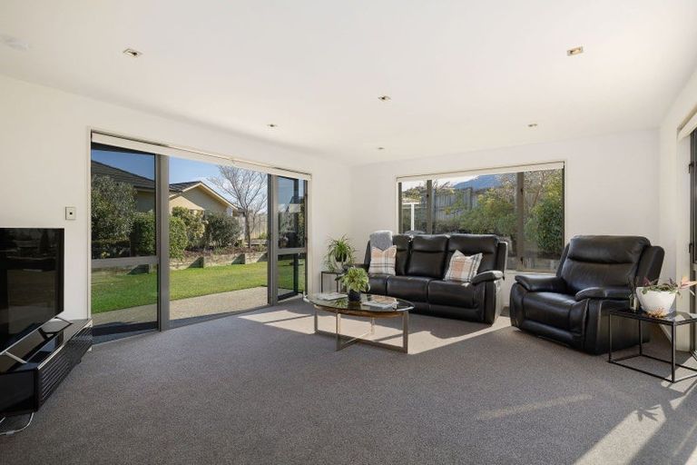 Photo of property in 84 Cotter Avenue, Arrowtown, 9302