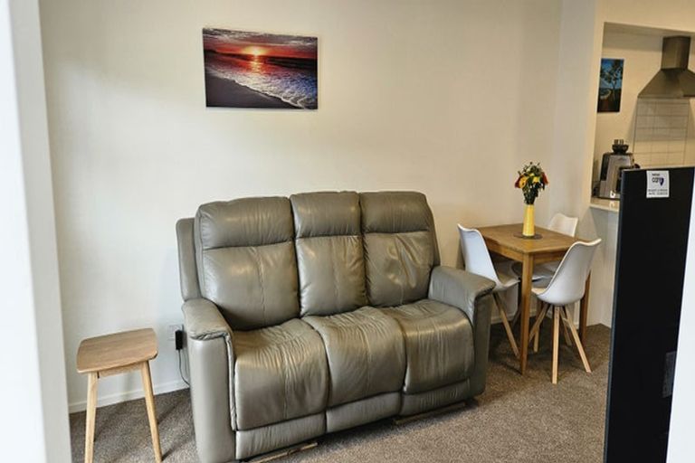 Photo of property in 23 Manarini Road, Westgate, Auckland, 0614