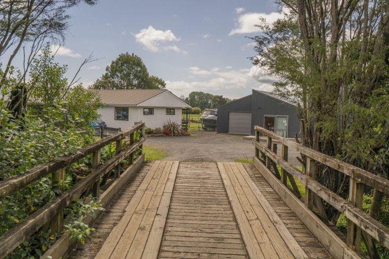 Photo of property in 142a Moewai Road, Whitianga, 3591