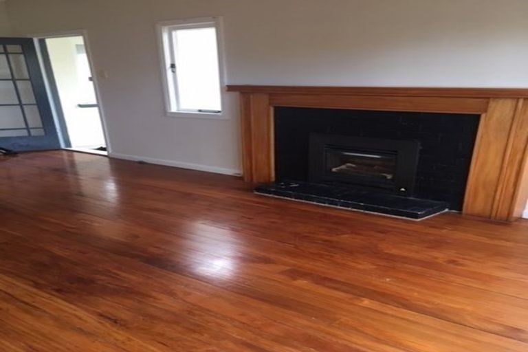 Photo of property in 2/72 Nile Road, Milford, Auckland, 0620