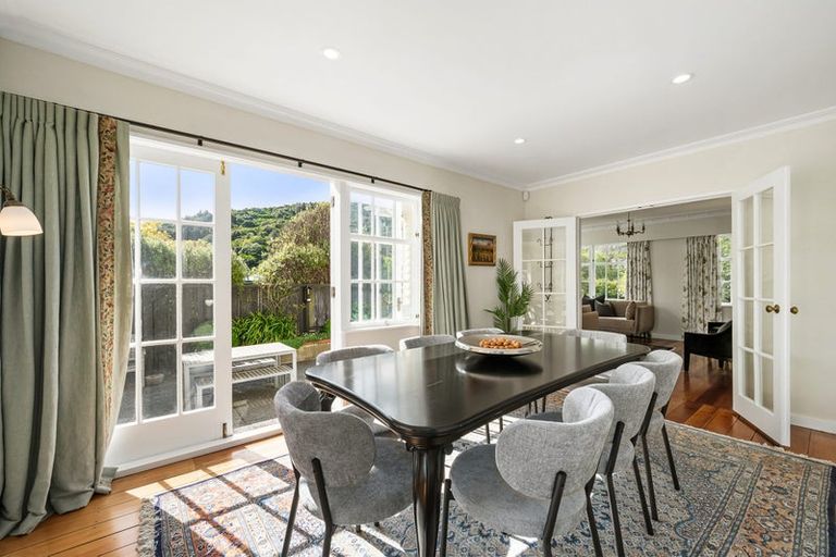 Photo of property in 43 Simla Crescent, Khandallah, Wellington, 6035