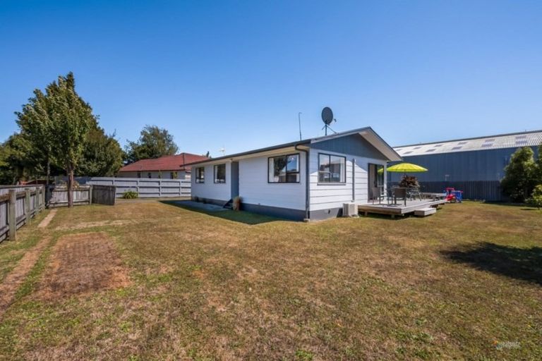 Photo of property in 21 William Booth Grove, Trentham, Upper Hutt, 5018