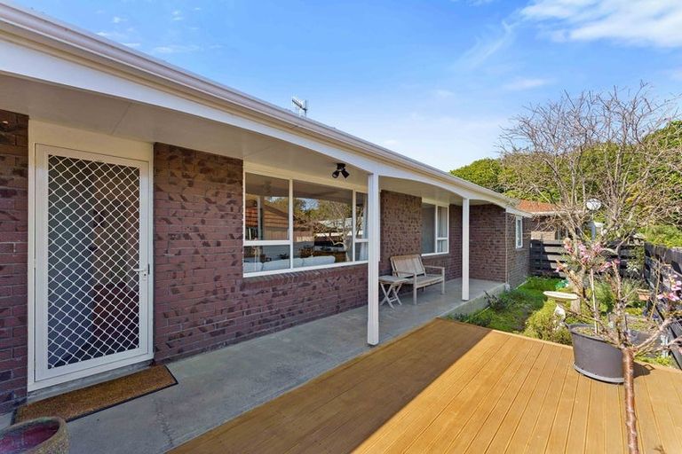 Photo of property in 48a Ngaio Road, Waikanae, 5036