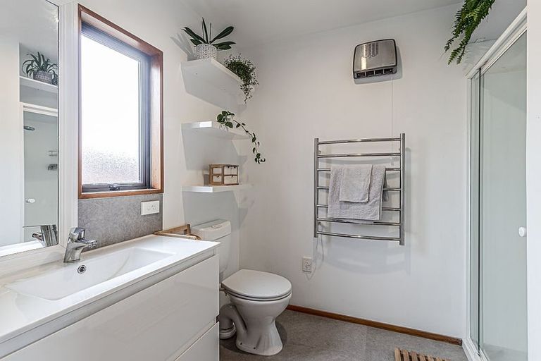 Photo of property in 3/40c Picton Avenue, Riccarton, Christchurch, 8011