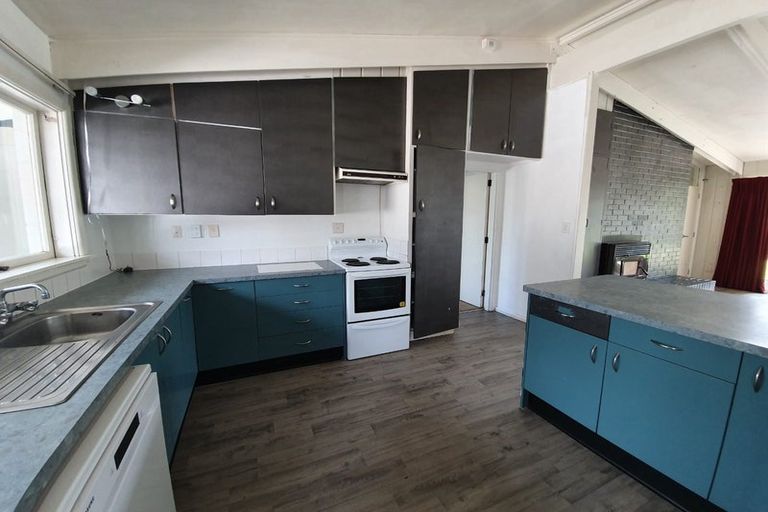 Photo of property in 12 Burrows Place, Ilam, Christchurch, 8041