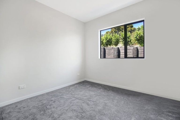 Photo of property in 75a Twin Parks Rise, Papakura, 2582