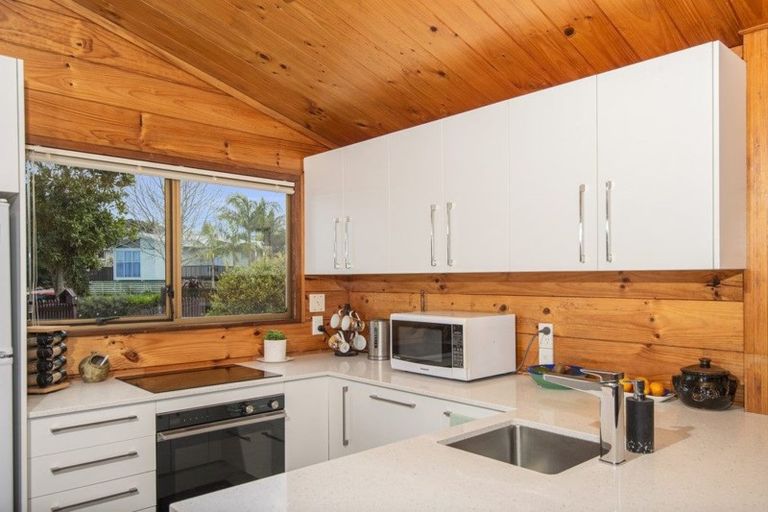 Photo of property in 78 West View Crescent, Onerahi, Whangarei, 0110