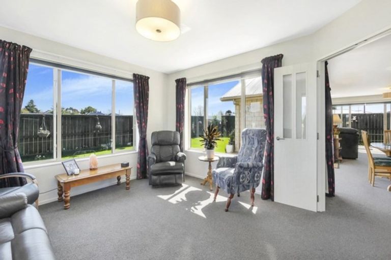 Photo of property in 21 Newbrook Terrace, Darfield, 7510