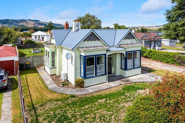 Photo of property in 59 Johnson Street, Milton, 9220