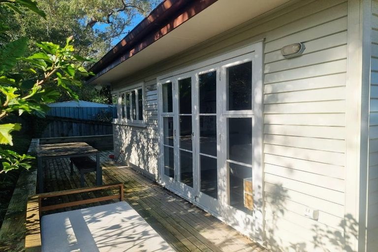 Photo of property in 34 Hastings Parade, Devonport, Auckland, 0624