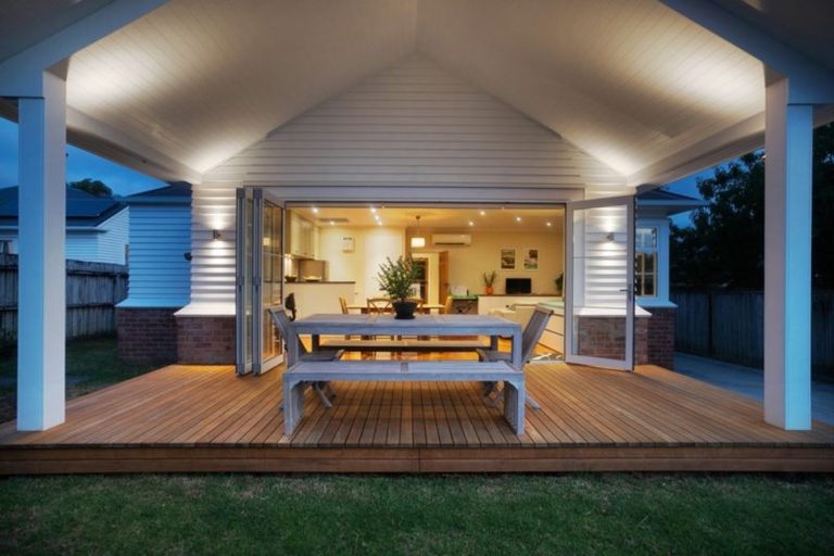 Photo of property in 33a Alberta Street, Point Chevalier, Auckland, 1022