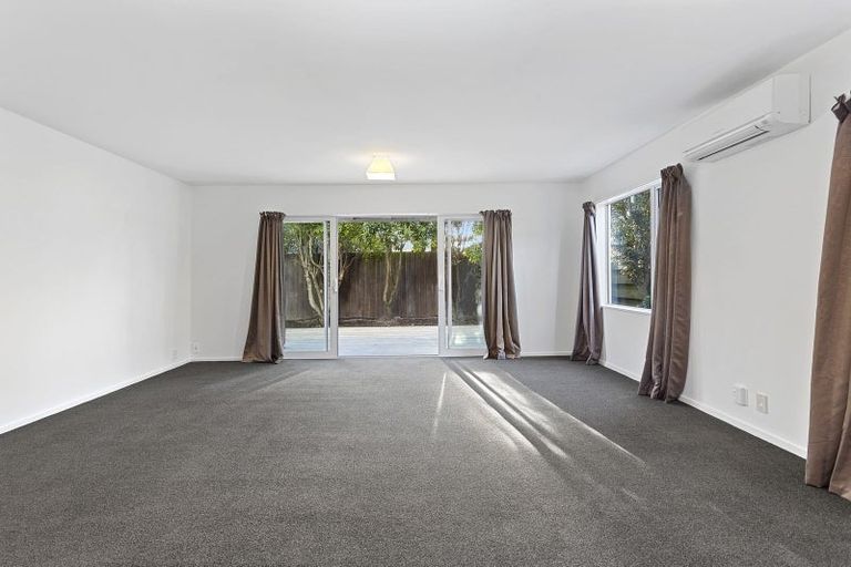 Photo of property in 2/29 Albany Street, St Albans, Christchurch, 8014