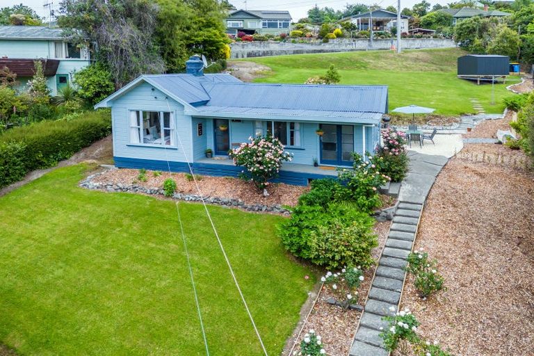 Photo of property in 18 Coulter Place, Geraldine, 7930