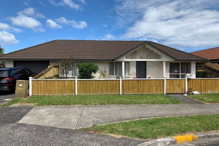 Photo of property in 1/7 Nakhle Place, Manurewa, Auckland, 2105