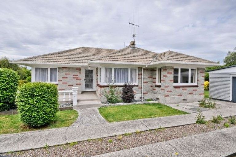 Photo of property in 13 Fenwick Crescent, Hillcrest, Hamilton, 3216