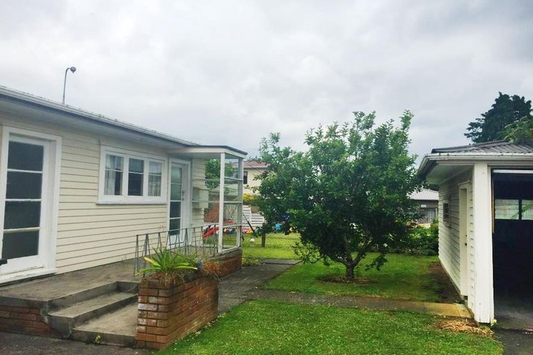 Photo of property in 3/6 Cornwall Road, Papatoetoe, Auckland, 2025