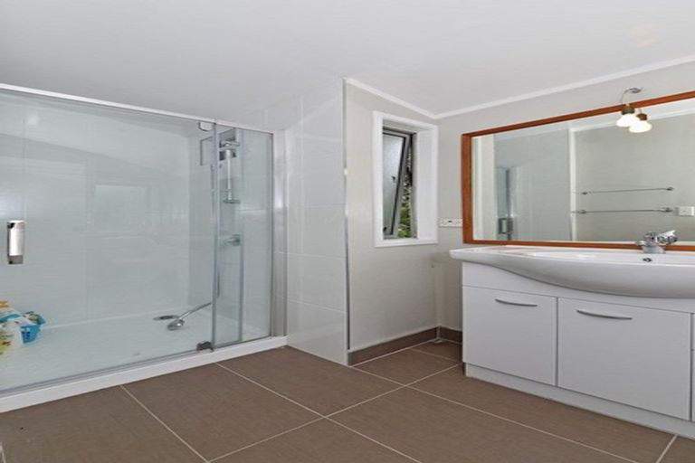 Photo of property in 11 Pulman Place, Clover Park, Auckland, 2019