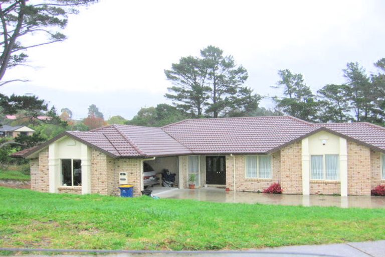 Photo of property in 38 Shelter Drive, Greenhithe, Auckland, 0632