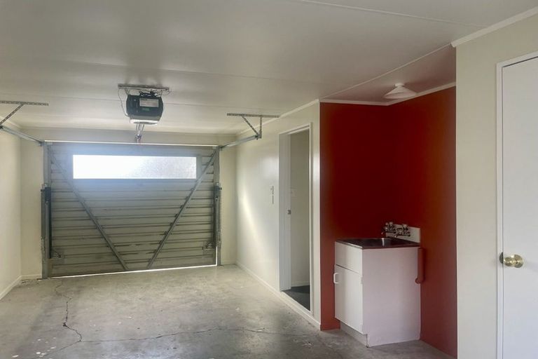 Photo of property in 711-713 Charles Street, Raureka, Hastings, 4120