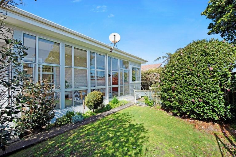 Photo of property in 111a Darlington Road, Miramar, Wellington, 6022