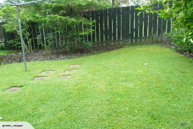 Photo of property in 2/98 Simmental Crescent, Somerville, Auckland, 2014