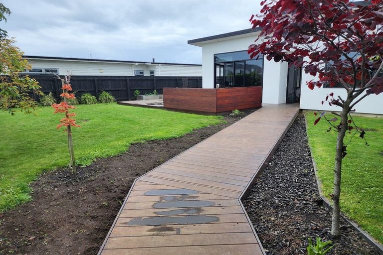 Photo of property in 52a Dillon Drive, Bell Block, New Plymouth, 4312