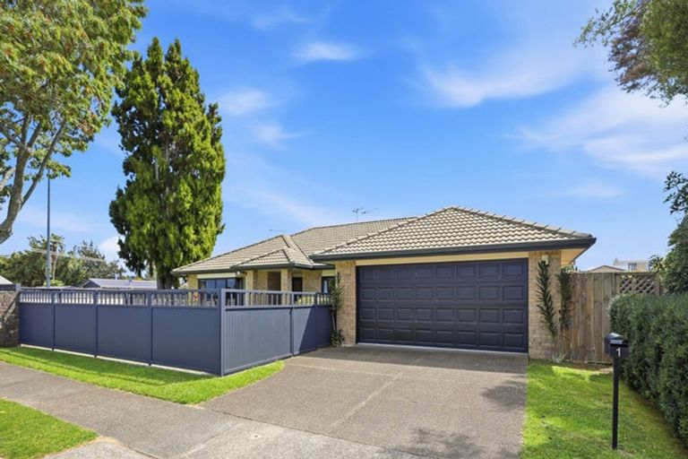 Photo of property in 1 Pembroke Drive, Bethlehem, Tauranga, 3110