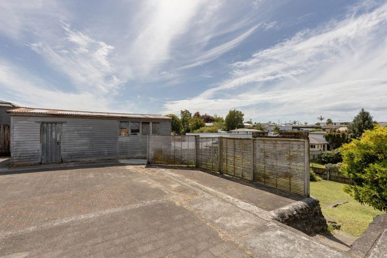 Photo of property in 94 Freyberg Street, Otumoetai, Tauranga, 3110