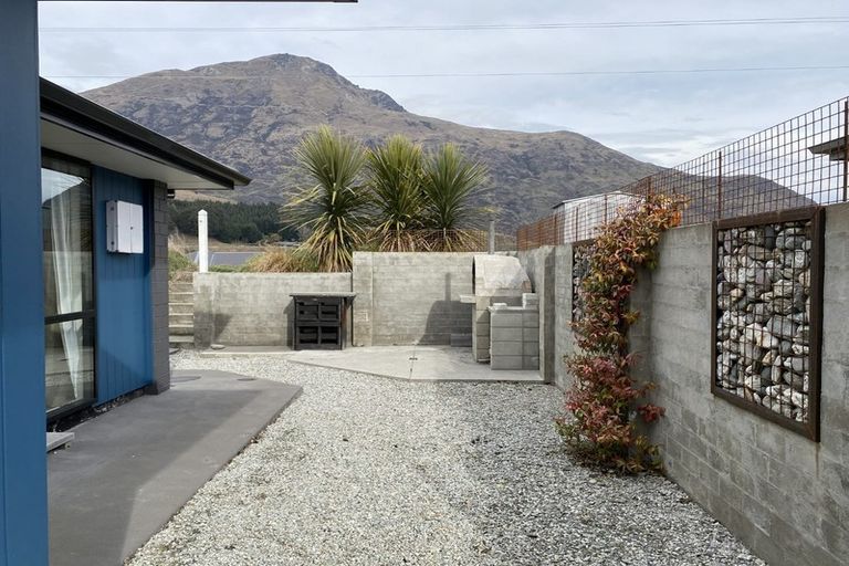 Photo of property in 34 Woodstock Road, Lower Shotover, Queenstown, 9304