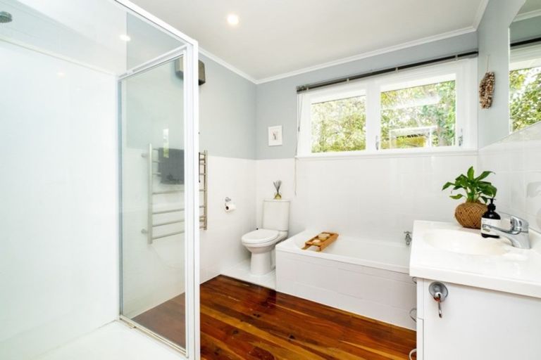 Photo of property in 30 Reynolds Road, Havelock North, 4130