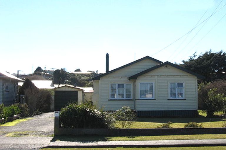 Photo of property in 86 Park Street, Hokitika, 7810