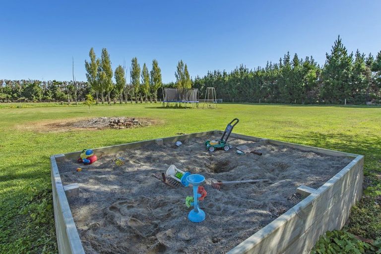 Photo of property in 477 Swamp Road, Burnham, Christchurch, 7677