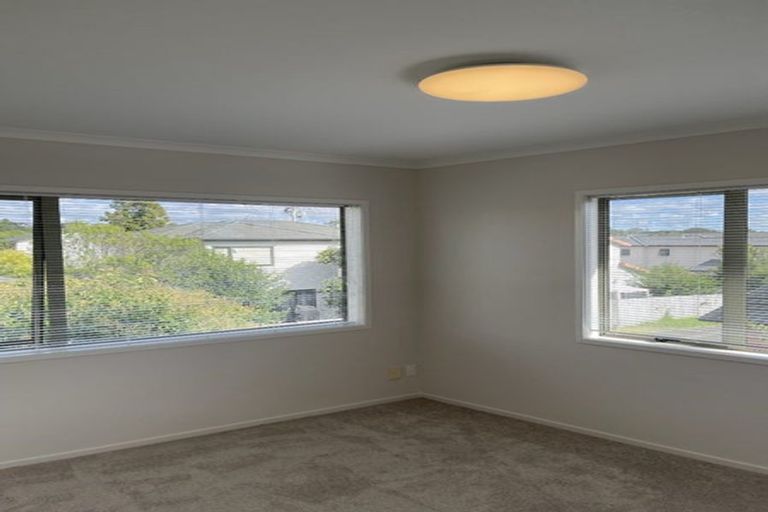 Photo of property in 41 Tiri Tiri Road, Birkdale, Auckland, 0626
