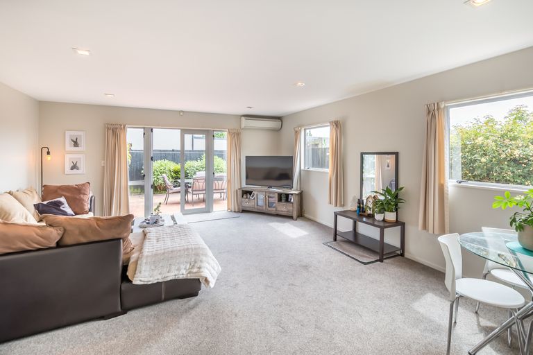 Photo of property in 6/37 Southampton Street, Sydenham, Christchurch, 8023