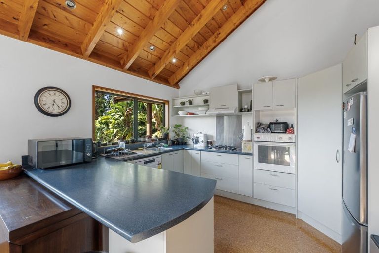 Photo of property in 58 Bethells Road, Waitakere, Auckland, 0782
