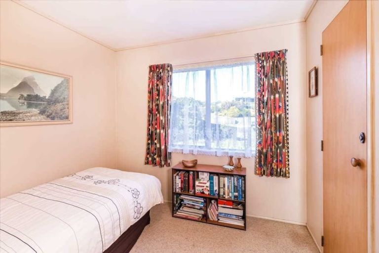 Photo of property in 2/26 Tobin Place, Richmond Heights, Taupo, 3330