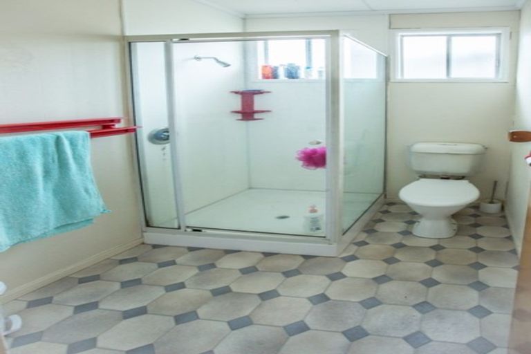 Photo of property in 30 Ruapehu Street, Paraparaumu, 5032