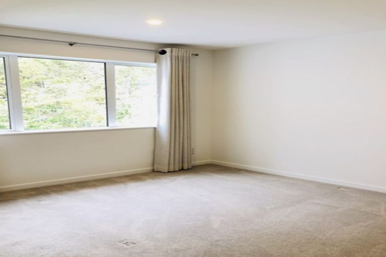 Photo of property in 63 Wainui Road, Silverdale, 0932