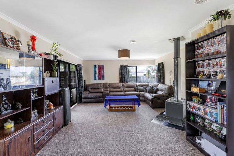 Photo of property in 20 Charles Cross Street, Longburn, Palmerston North, 4412