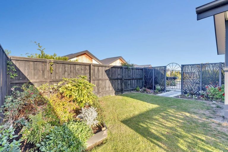 Photo of property in 5 Burke Lane, Amberley, 7410