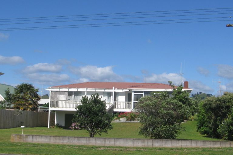 Photo of property in 70 Dillon Street, Waihi Beach, 3611