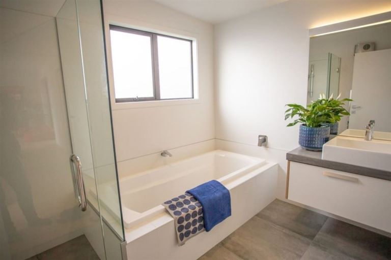 Photo of property in 32 Niger Street, Wanaka, 9305