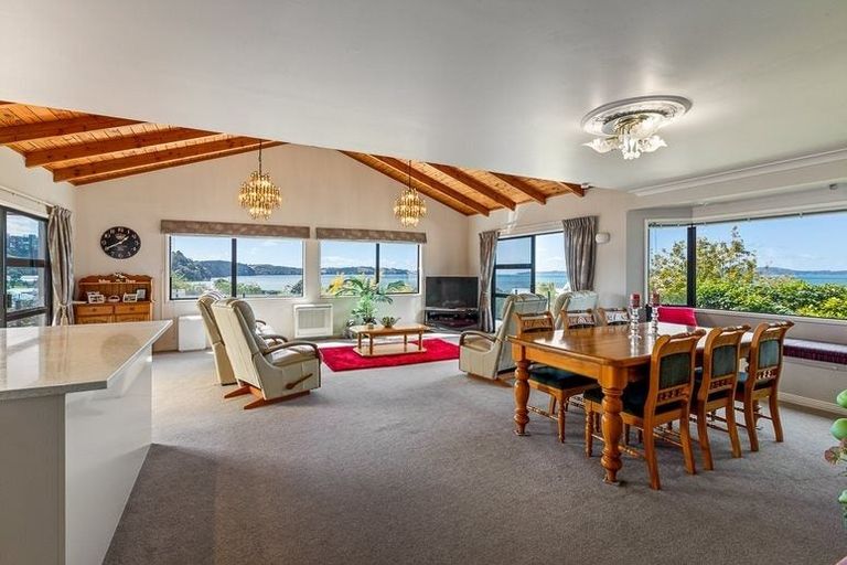 Photo of property in 16 Kahurangi Place, Snells Beach, 0920