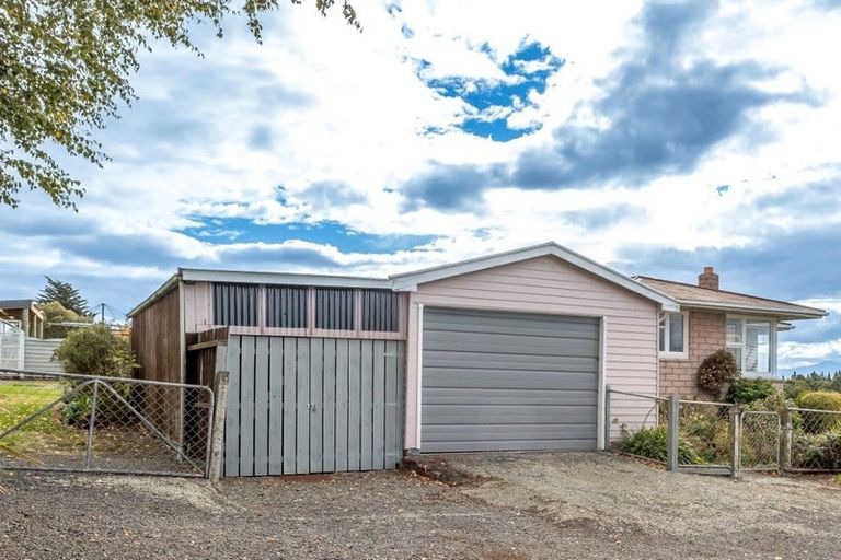 Photo of property in 17 Denham Terrace, Waikari, 7420