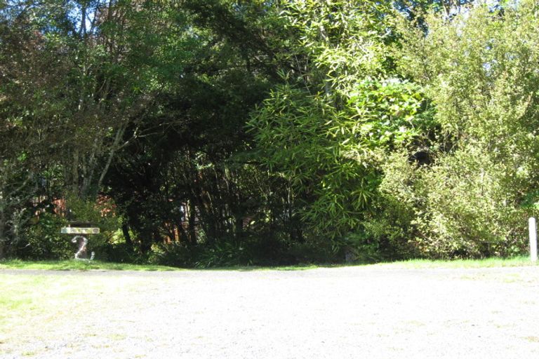 Photo of property in 2 Kaiuru Avenue, Pukawa Bay, Turangi, 3381