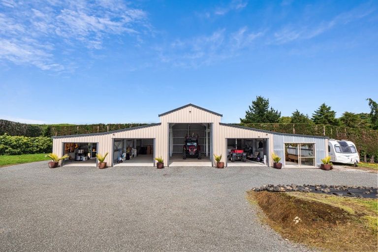 Photo of property in 124 Kauri Point Road, Tahawai, Katikati, 3170