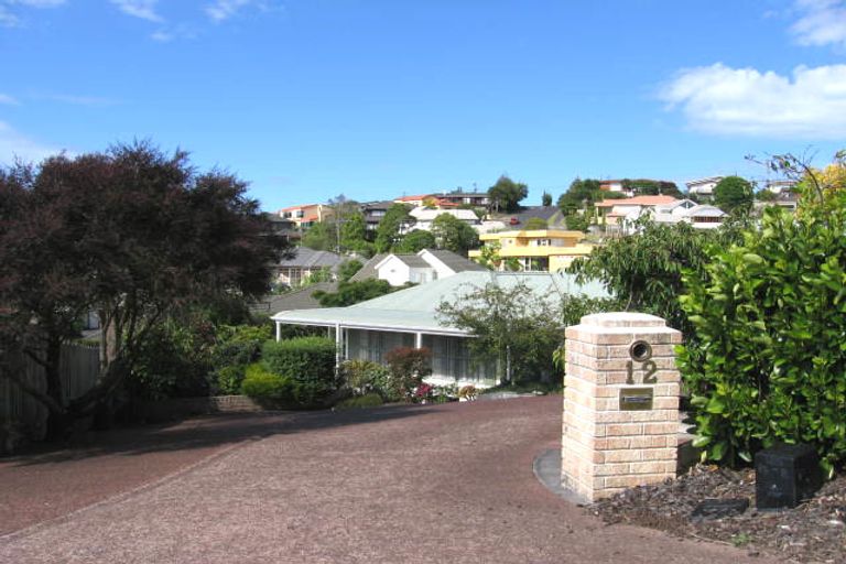 Photo of property in 12 Jacanas Place, Unsworth Heights, Auckland, 0632