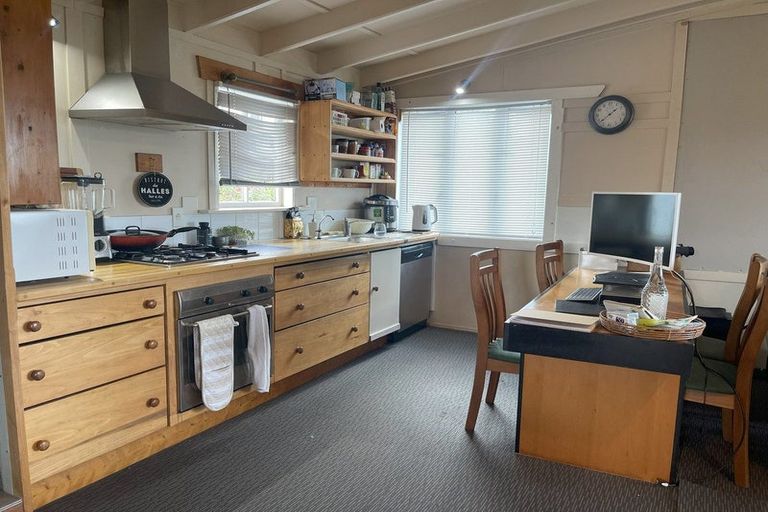 Photo of property in 140 Attwood Road, Paremoremo, Auckland, 0632