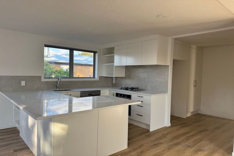 Photo of property in 2/32 Sapphire Place, Chartwell, Hamilton, 3210