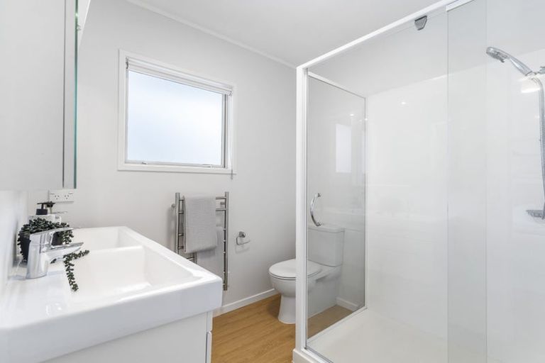 Photo of property in 21 St Ives Terrace, Mairangi Bay, Auckland, 0630